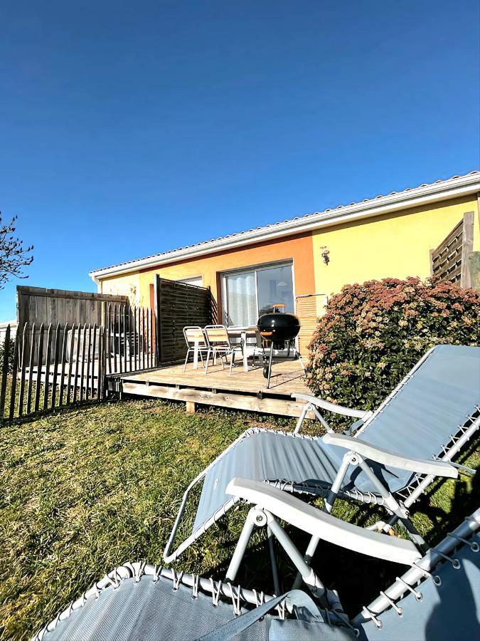 Logement Thermale Et De Tourisme Les Acacias 2 Jonzac Exterior photo